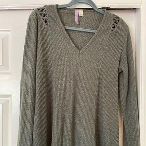 Long Sleeve Francesca’s Army Green Sweater Dress